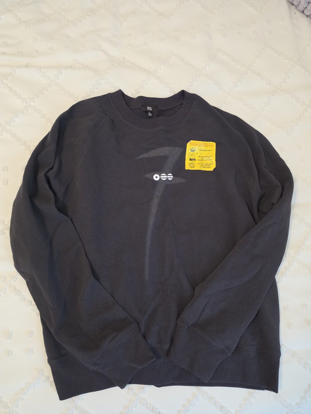 BTS Airirang US exclusive 7 sweatshirt size L